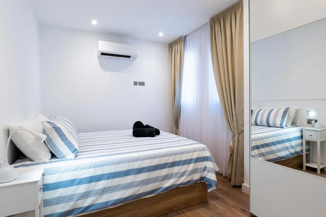 Downtown Suite-Hosted By Sweetstay Gibraltar